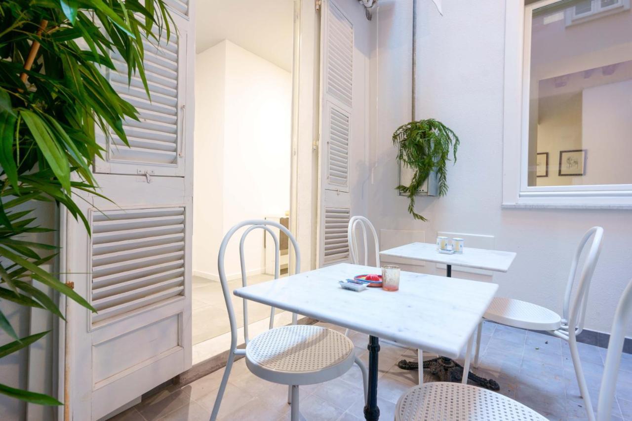 Suite Nel Largo Cagliari Exterior foto