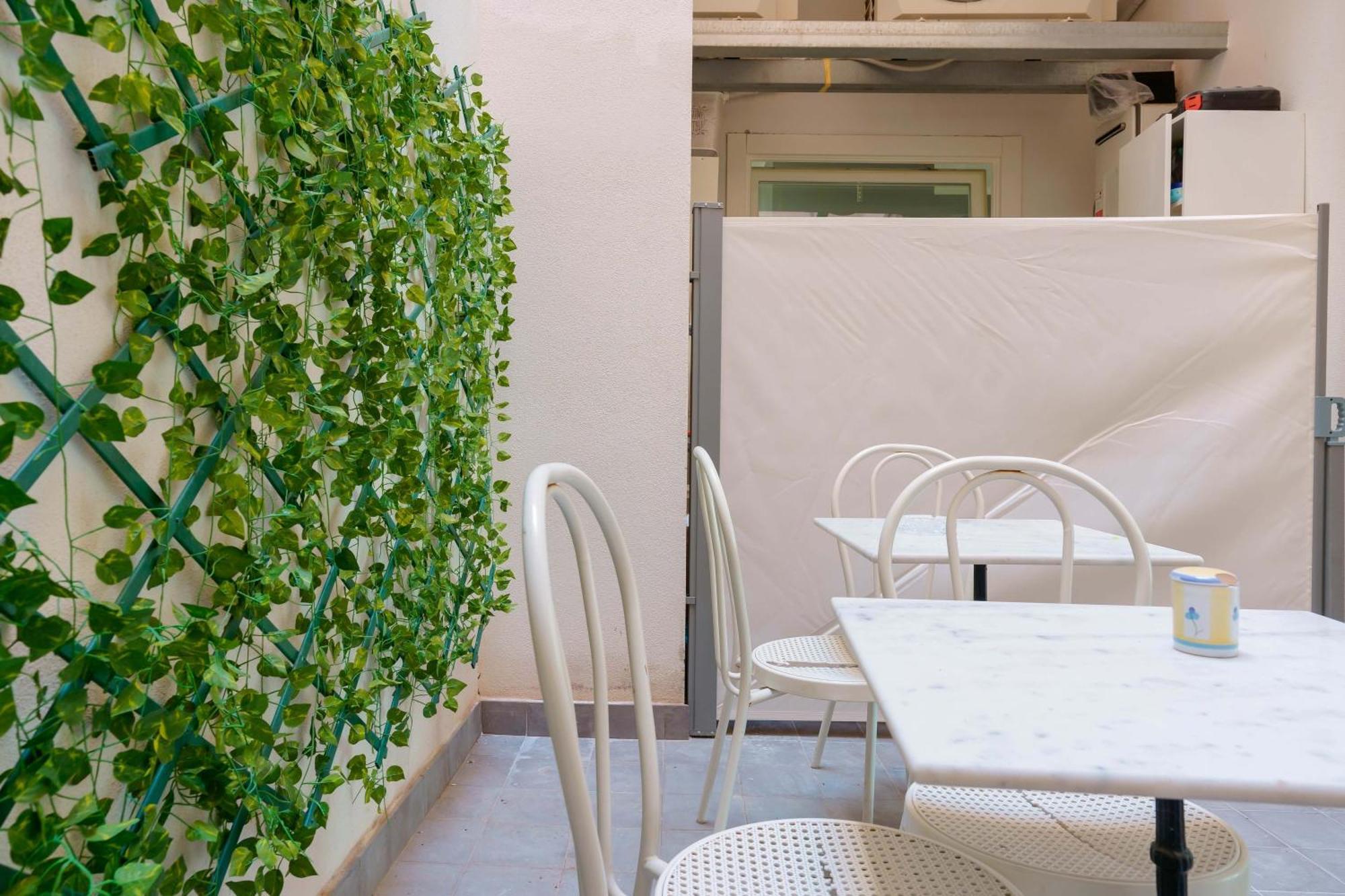 Suite Nel Largo Cagliari Exterior foto