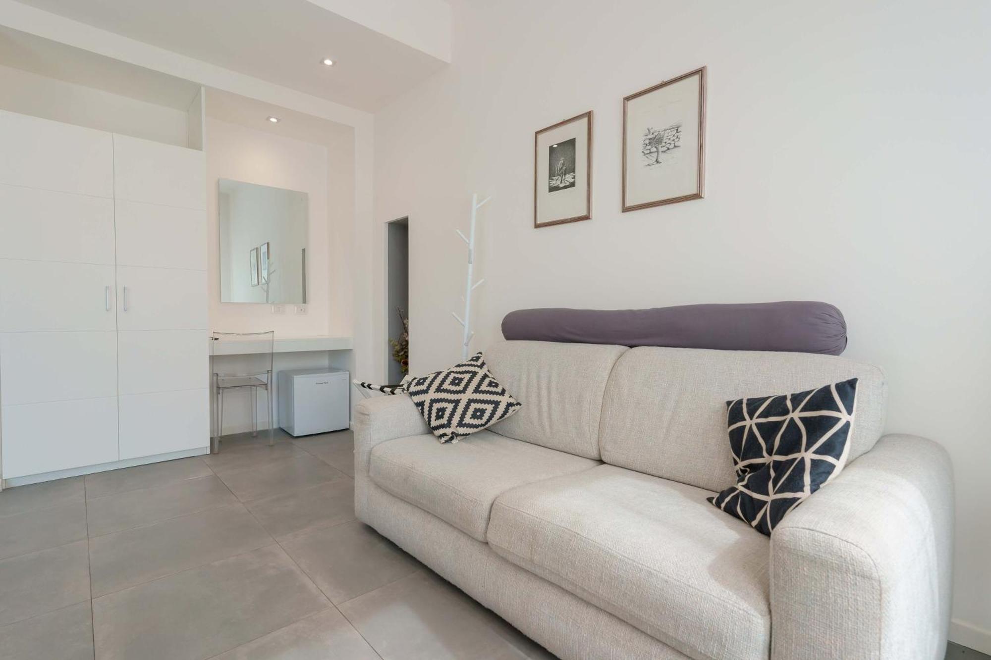 Suite Nel Largo Cagliari Exterior foto