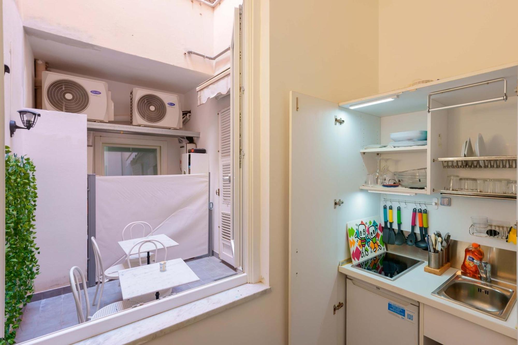 Suite Nel Largo Cagliari Exterior foto