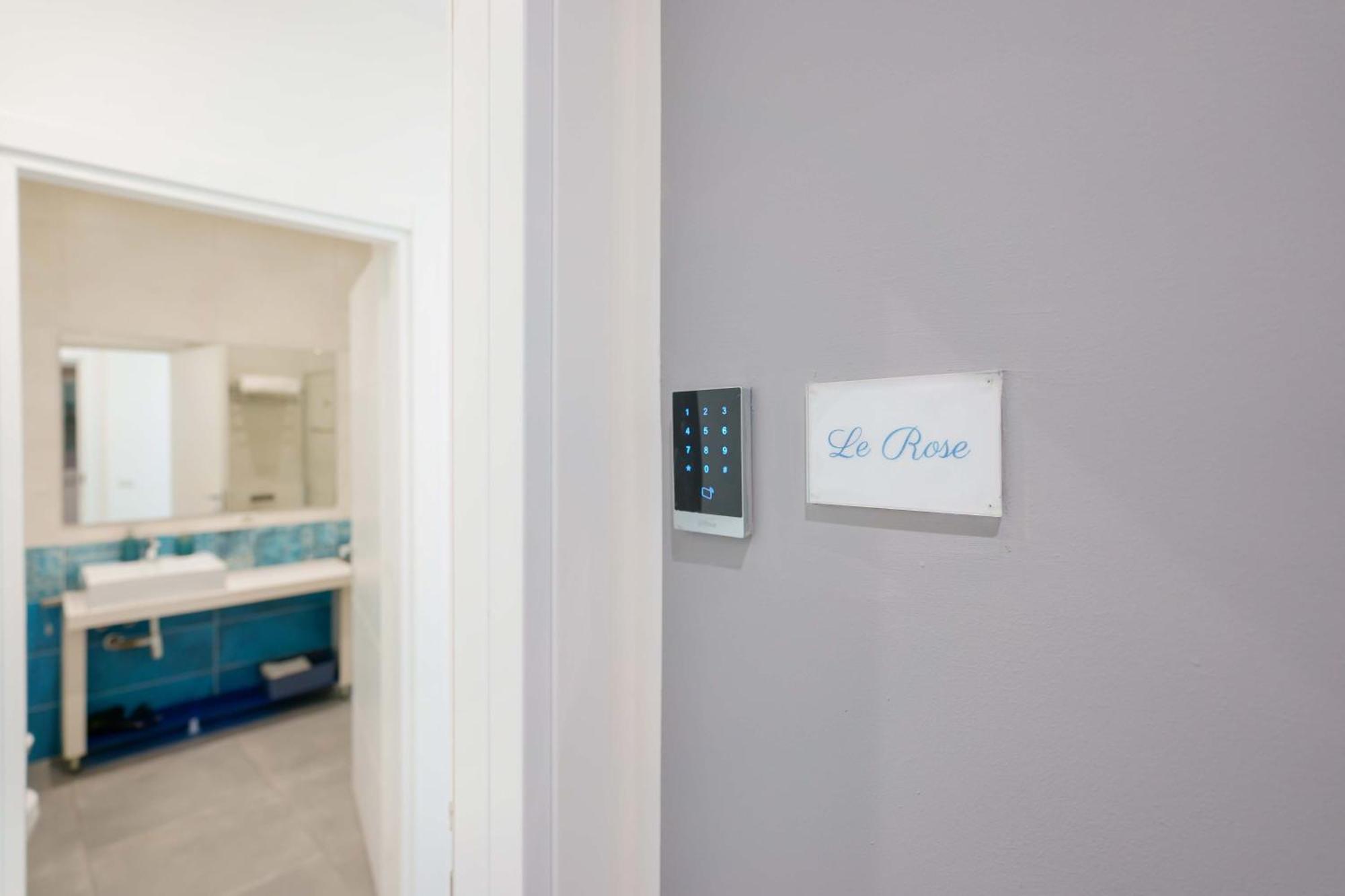 Suite Nel Largo Cagliari Exterior foto